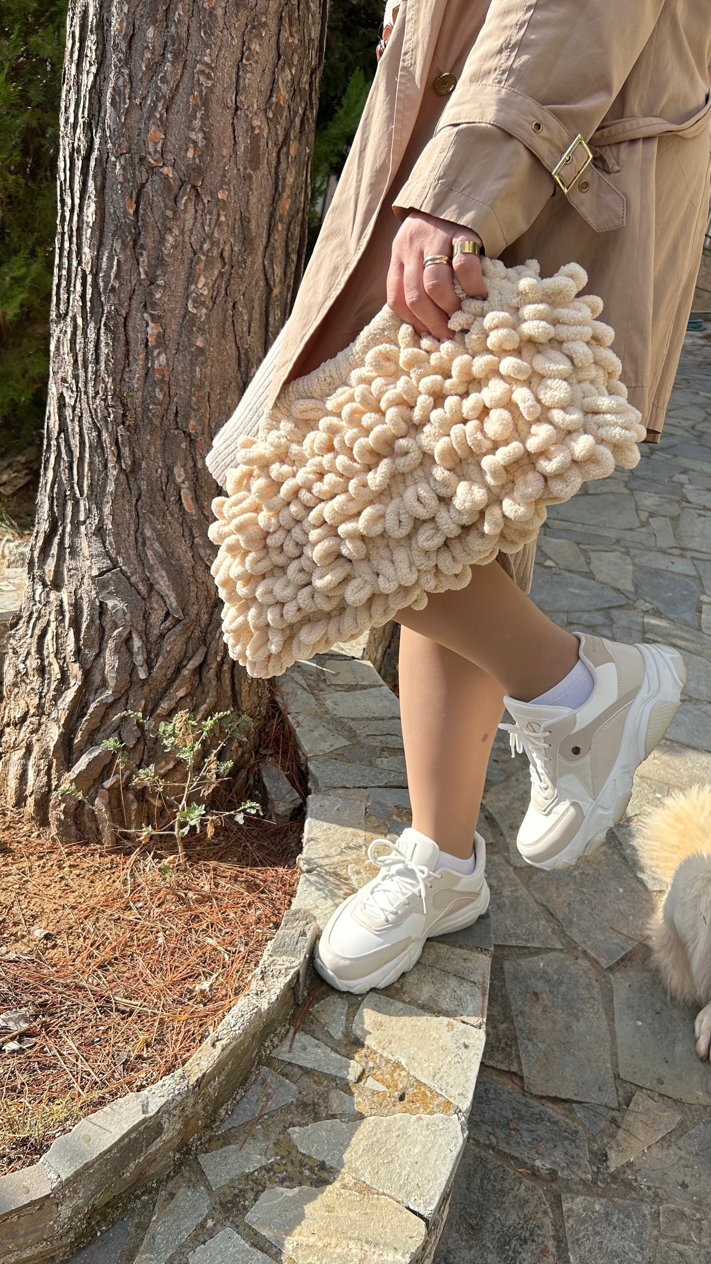 Puffy Bag Soft, plush, and handmade with love. Crafted with eco-friendly velvet yarn and a striking 3D loop stitch, this bag is a true fashion statement.
Available in 3 sizes & a range of stunning shades. Features a metal clasp frame for secure closure. Fully lined interior for both function and finesse.
