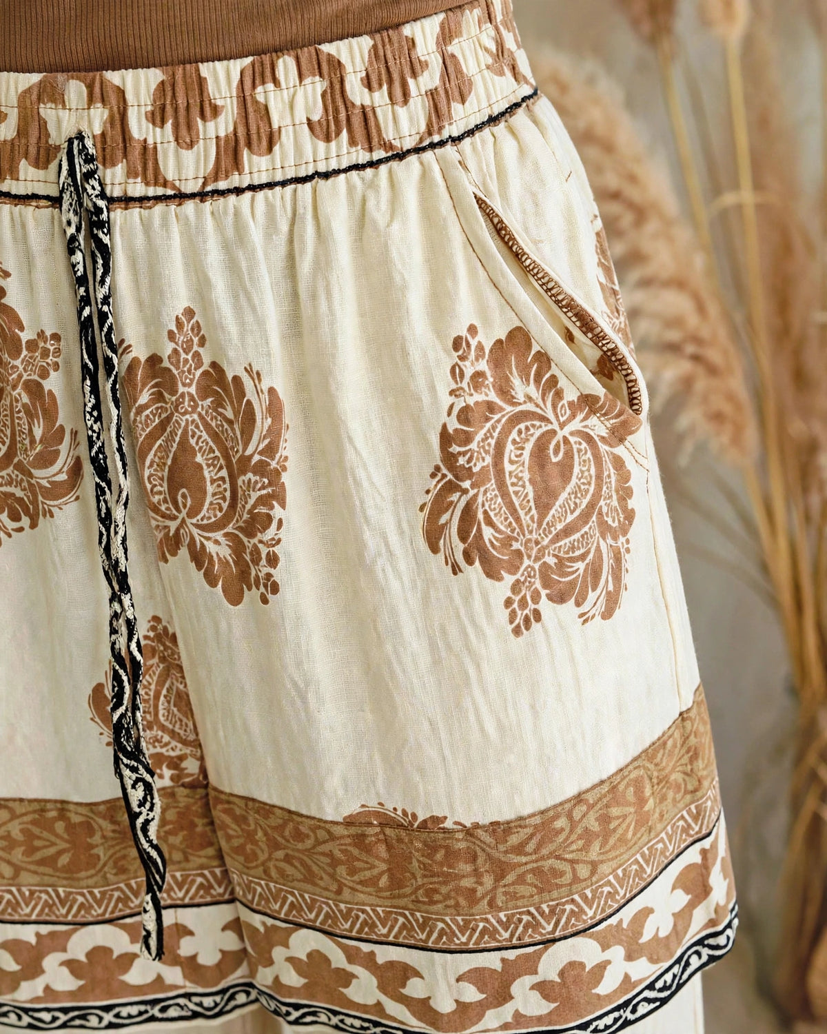 Γυναικείο Wide-Leg Παντελόνι "Daphne" Boho Print σε Οφ-Λευκό & Ταμπά | Vaira